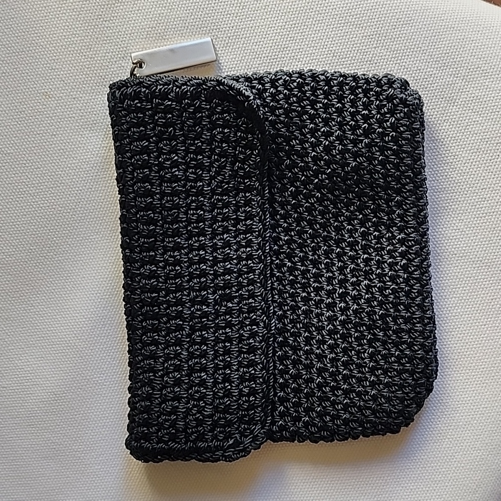 THE sak crochet wallet/ Coin purse